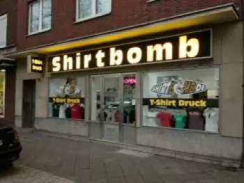 Shirtbomb T-Shirt Druck & Stickerei