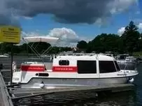 Bootsurlaub mit einem Hausboot Voyager860 auf der Müritz